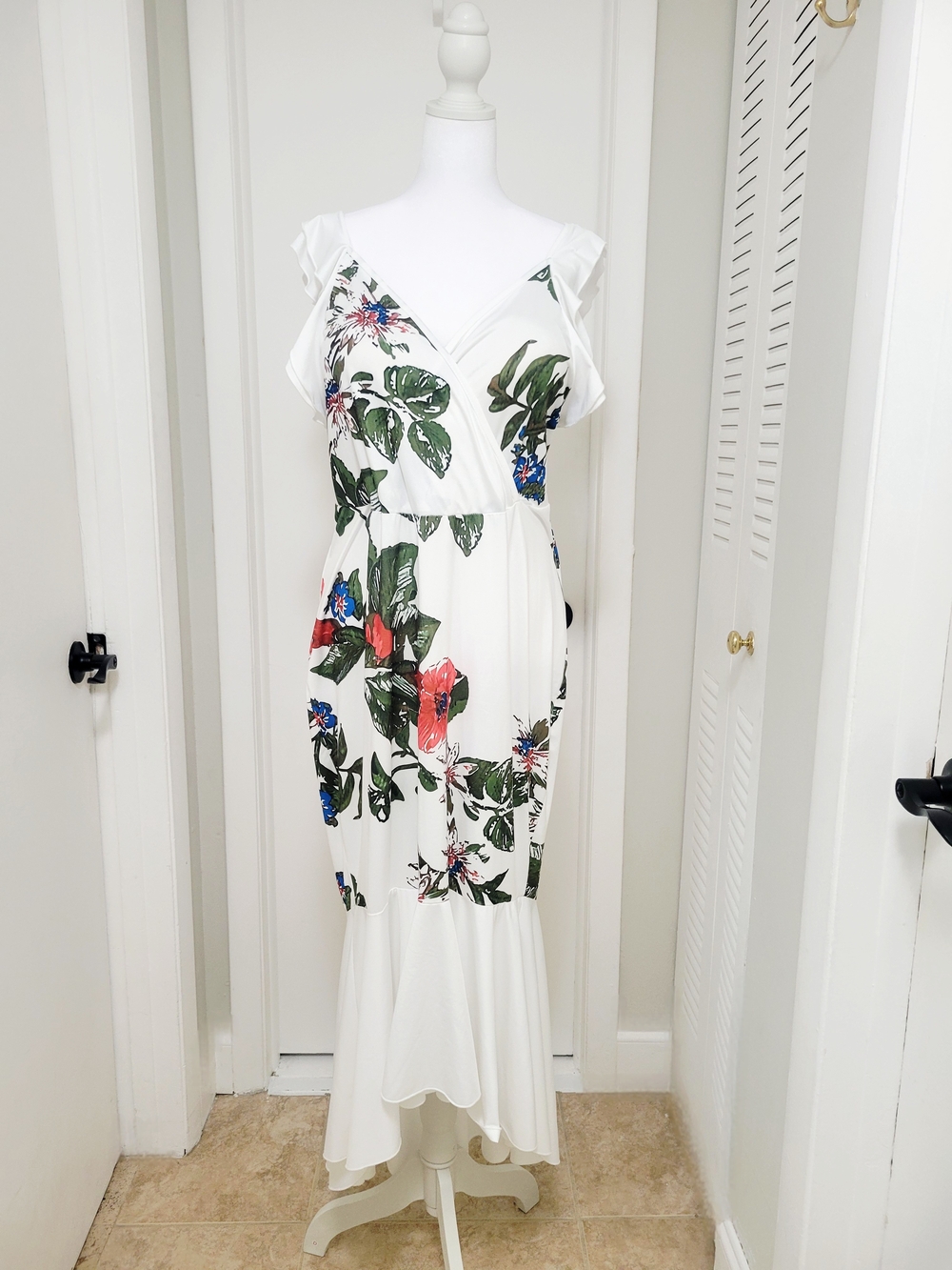 SHEIN White Floral Wrap Maxi Dress with Ruffle Hem